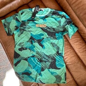 NWT Stone Island juniors tshirt